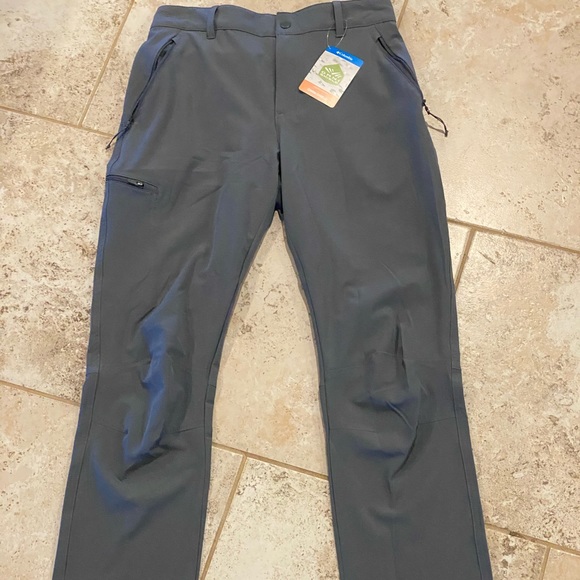 Men’s Columbia Pants Never Worn - Picture 1 of 4